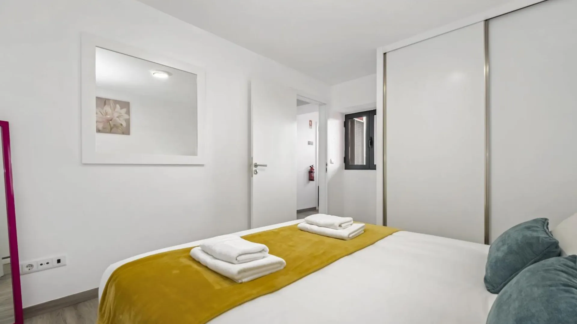 Apartmán Seaside Charm I Câmara de Lobos 0*,  Portugalsko